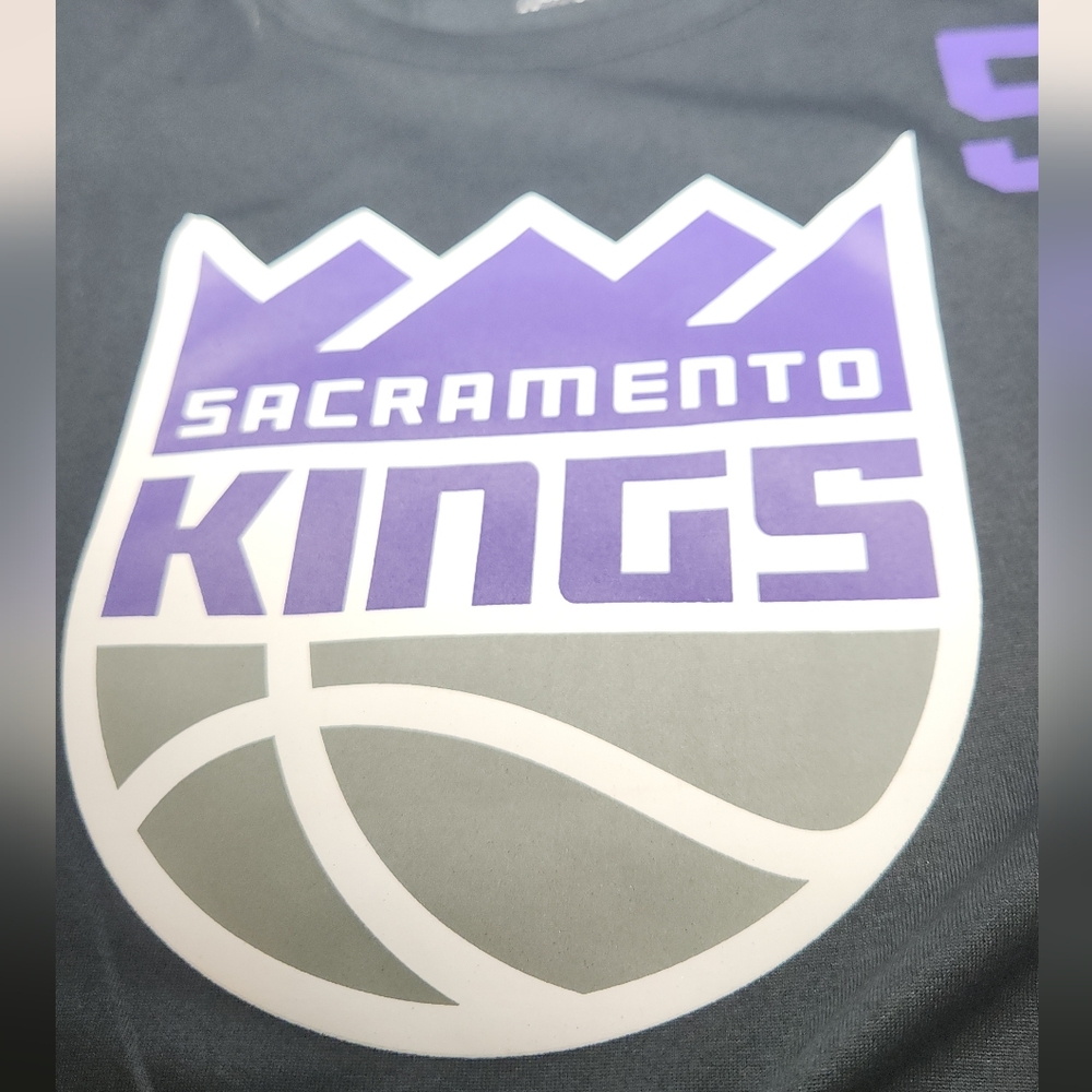 Youth Short Sleeve Sacramento Kings 5 Fox Shirt - Black - L